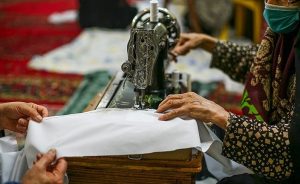 کمک یک میلیارد تومانی به مستمندان گیلانی از محل موقوفات/ ۱۴۰ هزار ماسک در بقاع متبرکه تولید شد