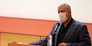 مدیریت کلان عامل بازار افسارگسیخته مرغ/دولت به راهکارهای کنترل بازار مرغ توجه کند