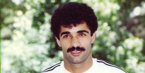 مزار سیروس گلباران شد